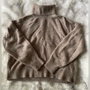 Cozy Brown H&M Turtleneck Sweater